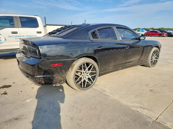 2014 DODGE CHARGER SXT