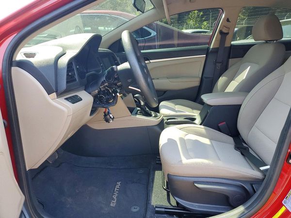 2019 HYUNDAI ELANTRA