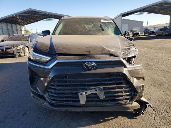 2025 TOYOTA GRAND HIGHLANDER