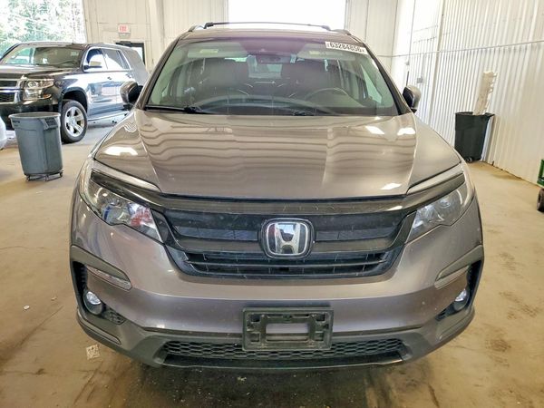 2021 HONDA PILOT SE