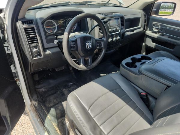 2014 RAM 1500 ST