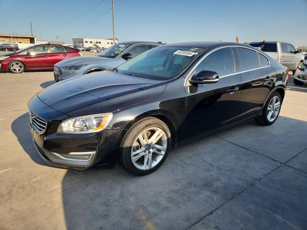 2015 VOLVO S60