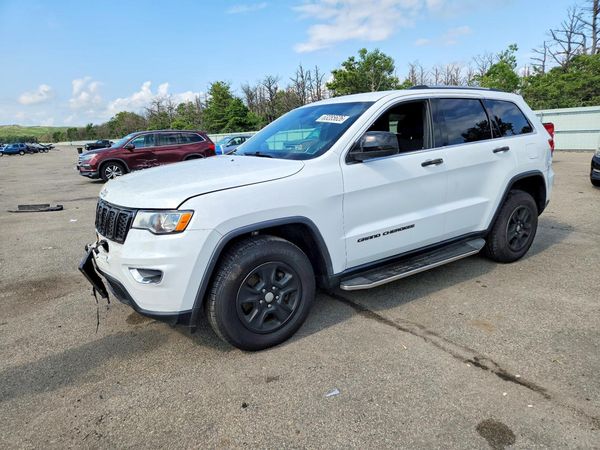 2017 JEEP GRAND CHEROKEE LAREDO 4X4
