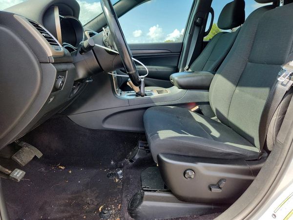 2017 JEEP GRAND CHEROKEE LAREDO 4X4
