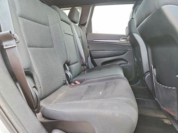2017 JEEP GRAND CHEROKEE LAREDO 4X4