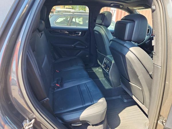 2019 PORSCHE CAYENNE — PSRS