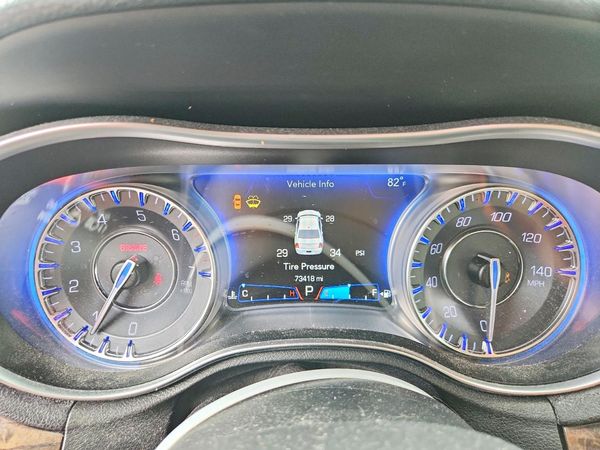 2018 CHRYSLER 300