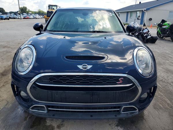 2017 MINI COOPER
