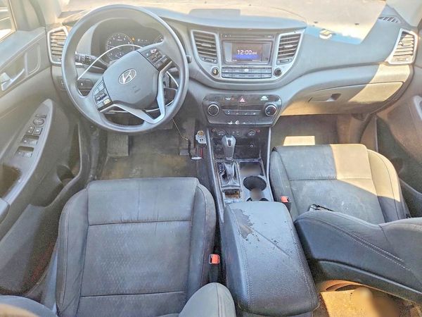 2016 HYUNDAI TUCSON
