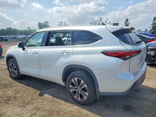 2022 TOYOTA HIGHLANDER