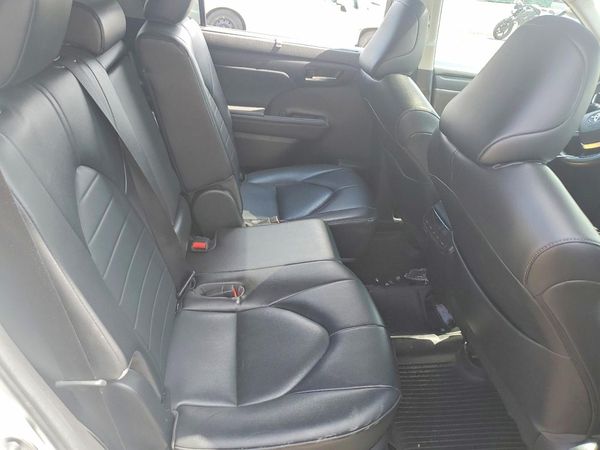 2022 TOYOTA HIGHLANDER