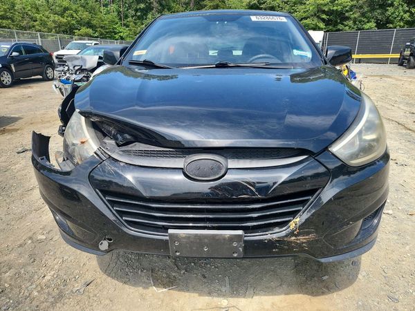 2015 HYUNDAI TUCSON