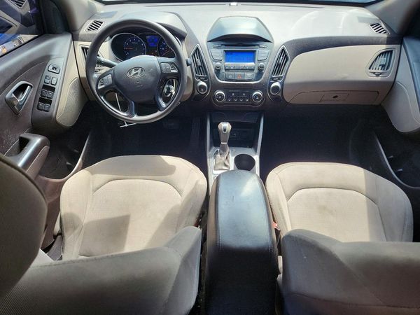 2015 HYUNDAI TUCSON