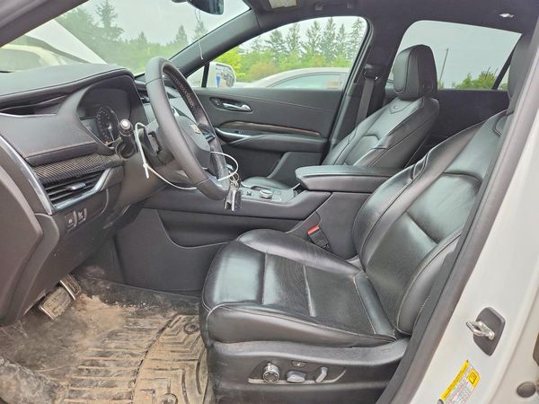 2019 CADILLAC XT4 Sport