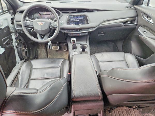 2019 CADILLAC XT4 Sport