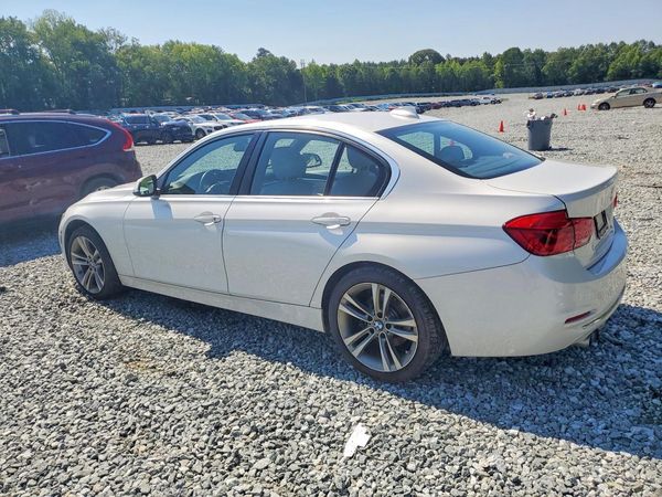 2018 BMW 330