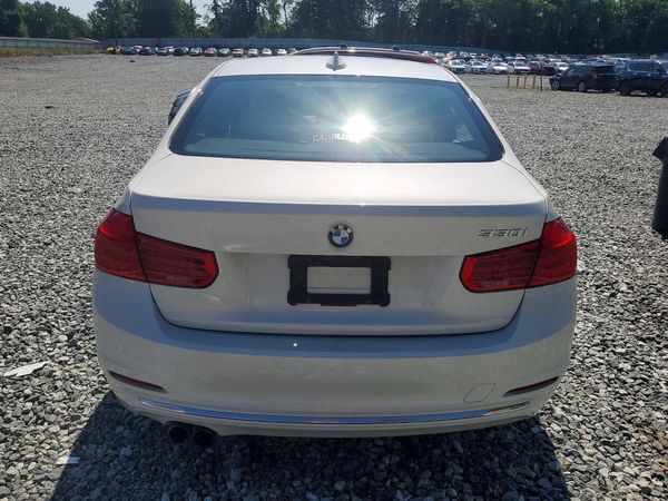 2018 BMW 330