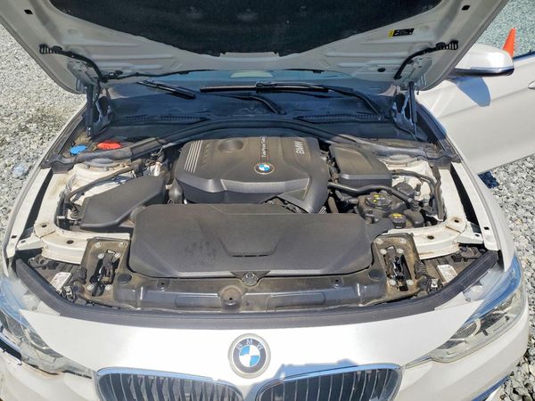 2018 BMW 330