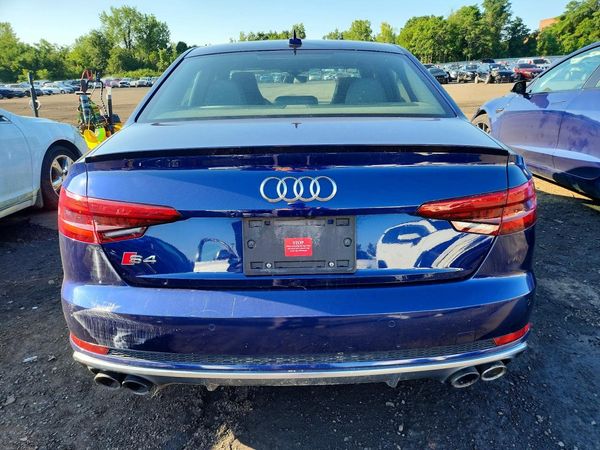2018 AUDI S4