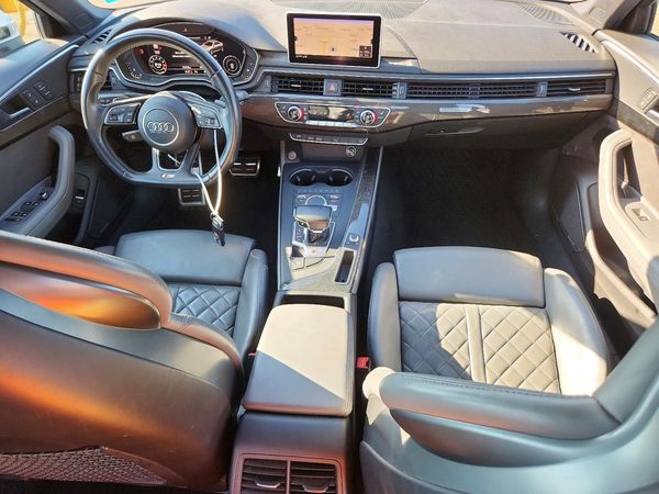 2018 AUDI S4