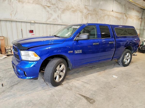 2015 RAM 1500 ST