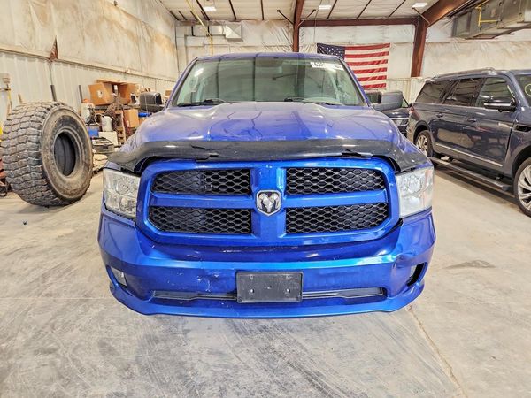 2015 RAM 1500 ST