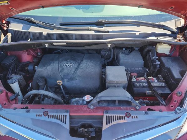2018 TOYOTA SIENNA