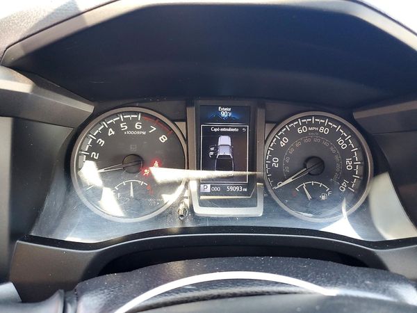 2016 TOYOTA TACOMA