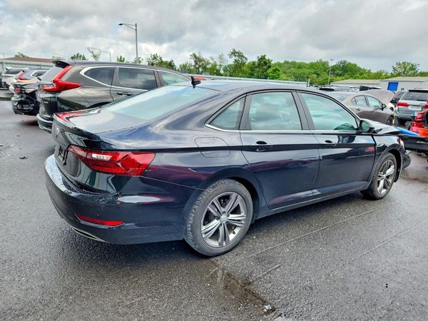 2020 VOLKSWAGEN JETTA S, SE, R-Line