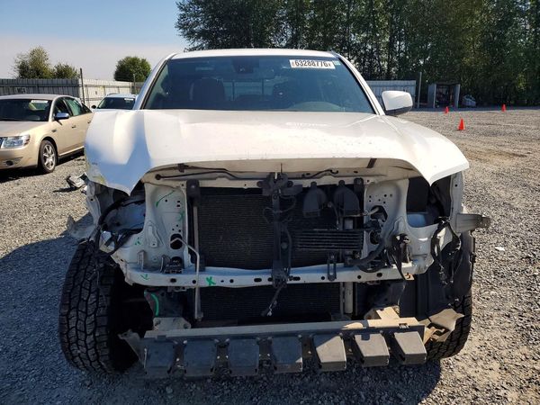 2019 TOYOTA TACOMA SR5