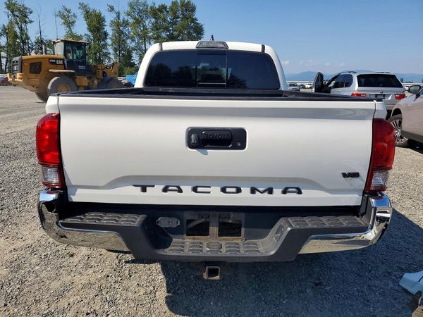 2019 TOYOTA TACOMA SR5
