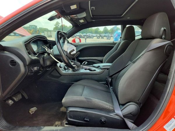 2017 DODGE CHALLENGER SXT