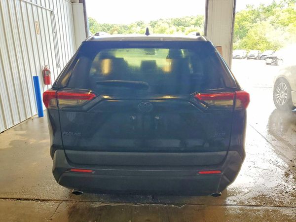 2019 TOYOTA RAV4 XLE / XLE Premium 4WD