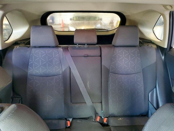 2019 TOYOTA RAV4 XLE / XLE Premium 4WD