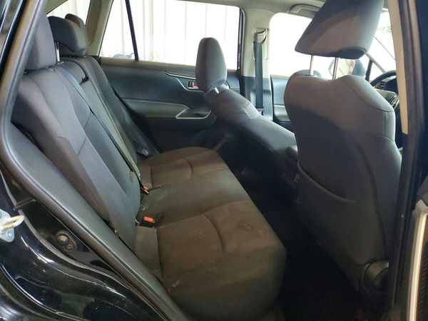2019 TOYOTA RAV4 XLE / XLE Premium 4WD