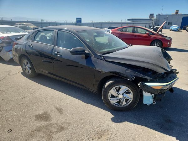 2024 HYUNDAI ELANTRA
