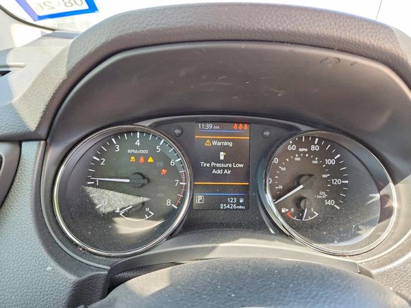 2022 NISSAN ROGUE SPORT SV