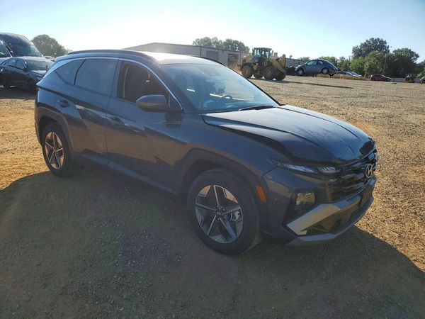 2026 HYUNDAI TUCSON SEL, SEL Plus