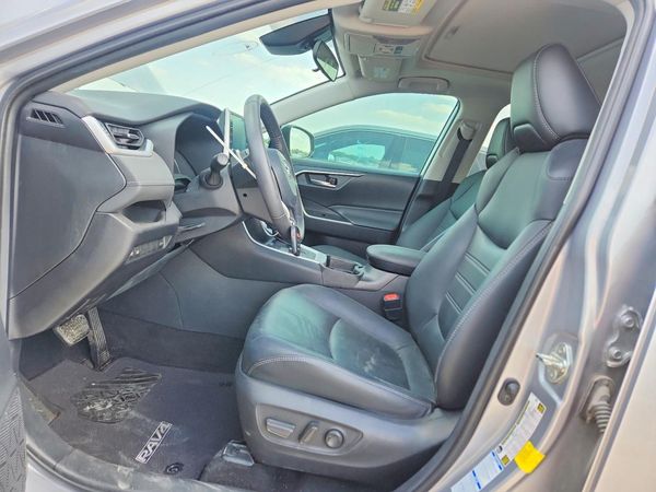 2021 TOYOTA RAV4 XLE Premium HV