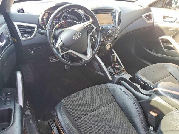 2015 HYUNDAI VELOSTER GLS(Middle)