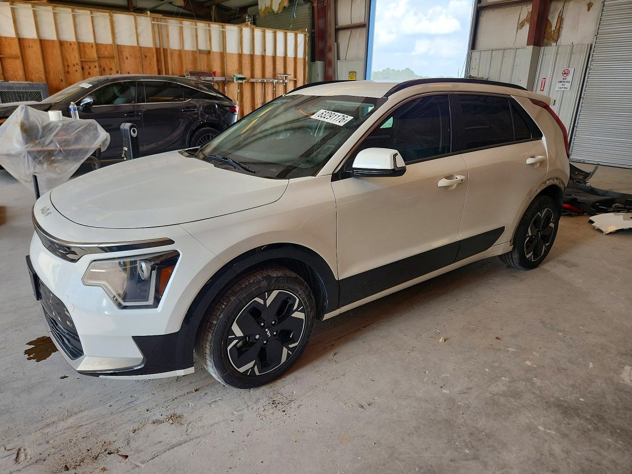 2024 KIA NIRO Wind