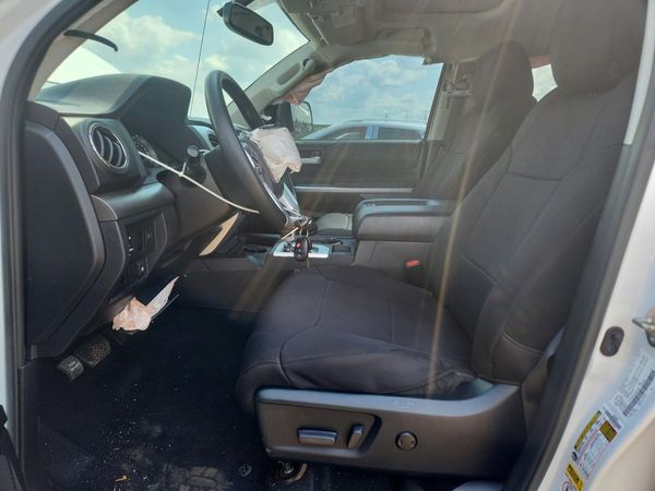 2017 TOYOTA TUNDRA SR5/TRD Pro