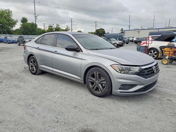 2020 VOLKSWAGEN JETTA S, SE, R-Line