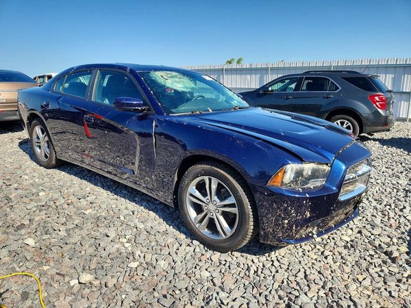 2013 DODGE CHARGER SXT