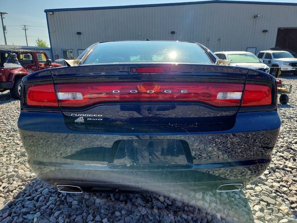 2013 DODGE CHARGER SXT