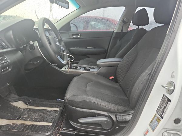 2019 KIA OPTIMA LX, S