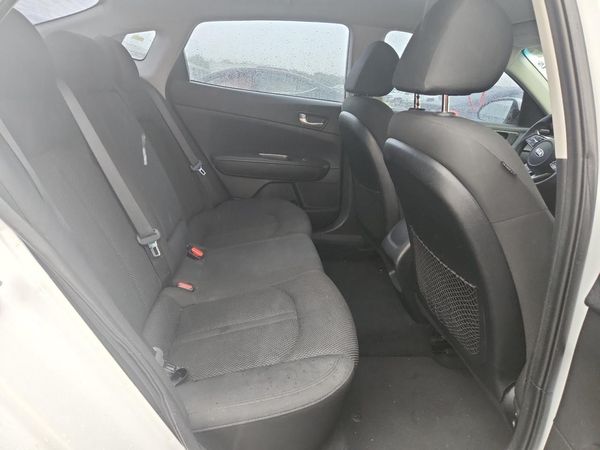 2019 KIA OPTIMA LX, S