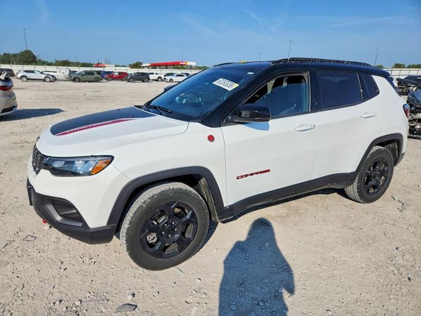 2024 JEEP COMPASS TRAILHAWK 4X4