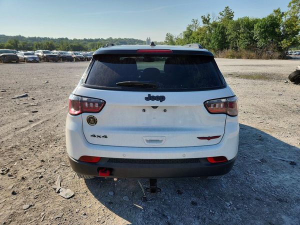 2024 JEEP COMPASS TRAILHAWK 4X4