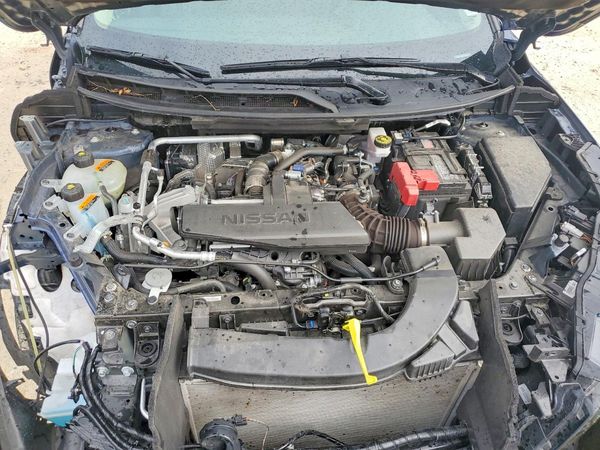 2026 NISSAN ROGUE SL — Engine bay